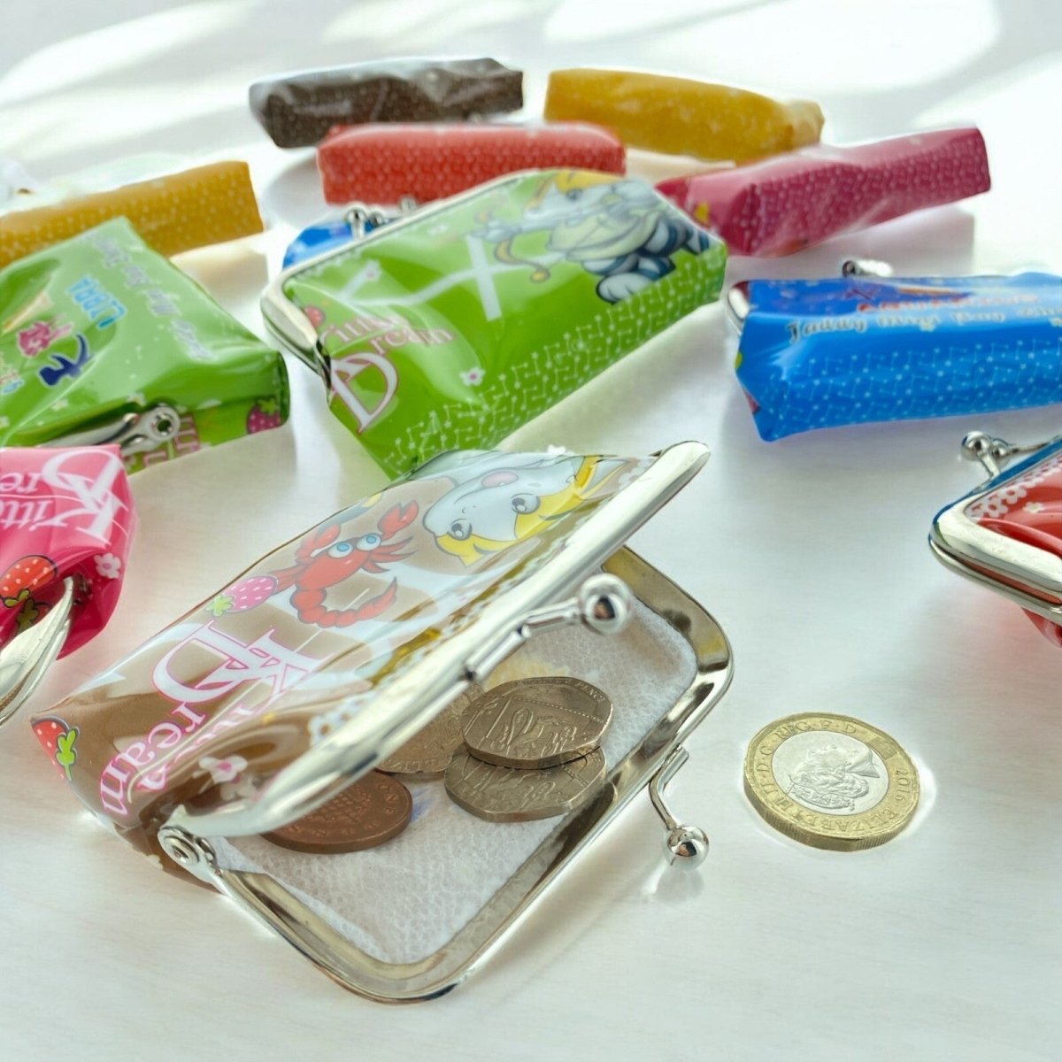 Horoscope Zodiac Sign Mini Coin Purse Party Bag Filler Little Gift (Choose 4) - PartyErasers