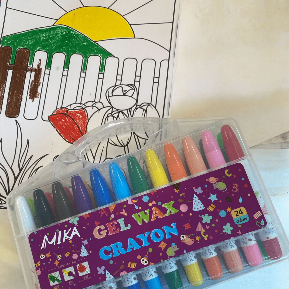 Twistable Gel Wax Crayon 24 Colours in a Plastic Case for student school art - PartyErasers
