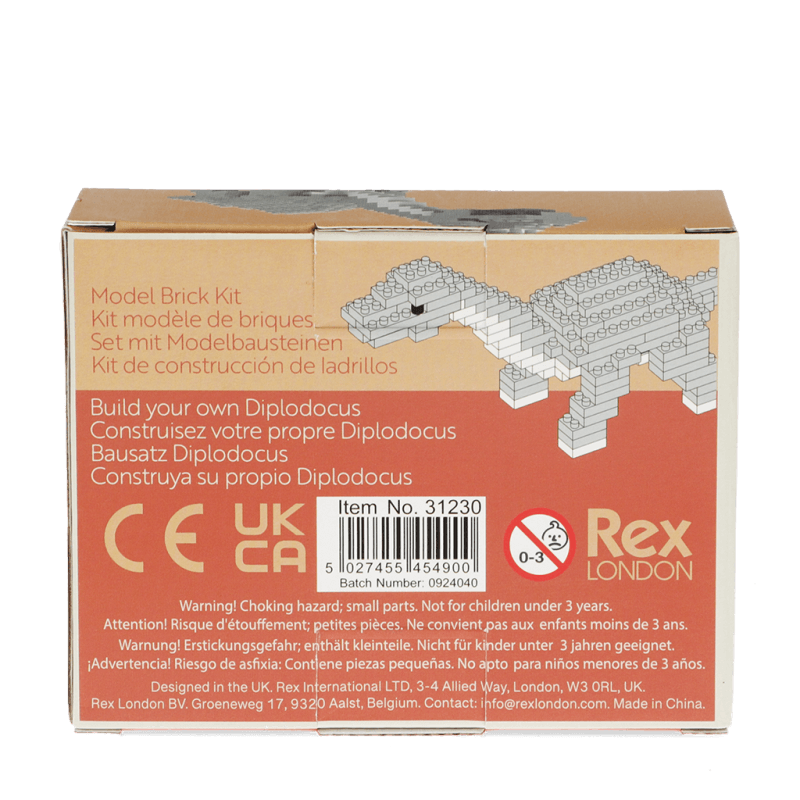 Build your own dinosaur model brick kit - Diplodocus - PartyErasers