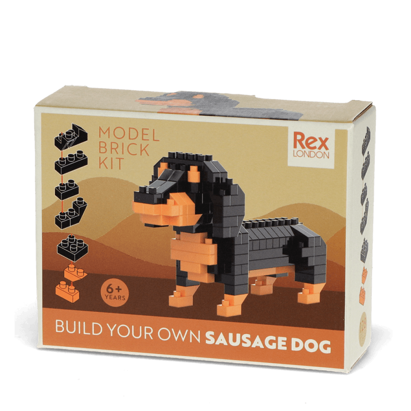 Build your own dog model brick kit - Sausage dog - PartyErasers
