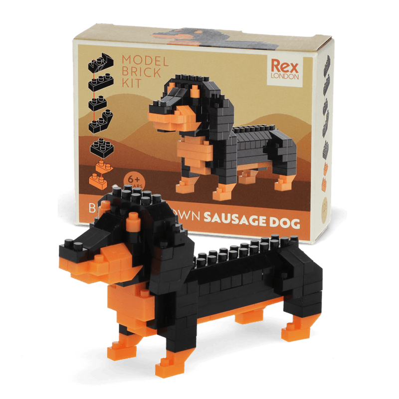 Build your own dog model brick kit - Sausage dog - PartyErasers