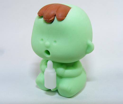 DREAM Japanese Puzzle Eraser - baby with bottle eraser - PartyErasers