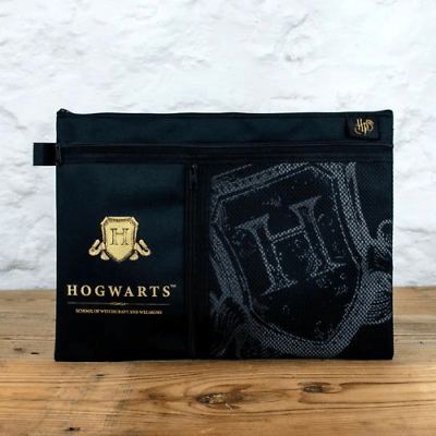 Harry Potter Multi Pocket Study Wallet - Hogwarts Shield - PartyErasers