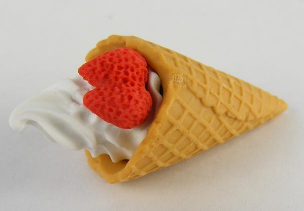 Iwako Japanese Puzzle Eraser - Macaron, Wafflecone, French Doughnut - PartyErasers