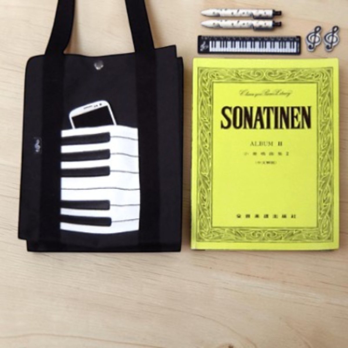 Music Themed Tote Bag - Keyboard Design (Black) - PartyErasers